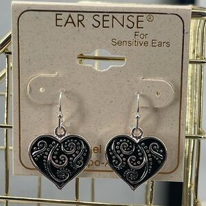 Ear Sense nwt sensitive ear silver toned dangle heart drop earrings